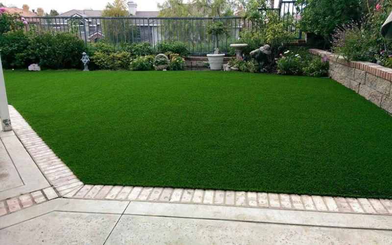 Artificial grass installation Dubai