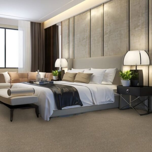 Goal 680 carpet room view