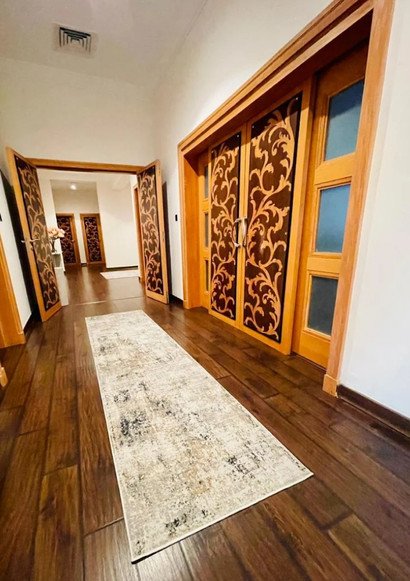 Modern Rugs in Dubai