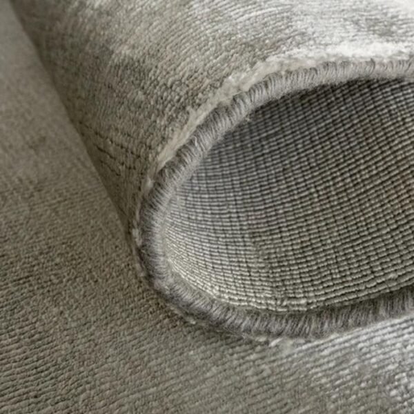 Ombré style rug with tonal gradient
