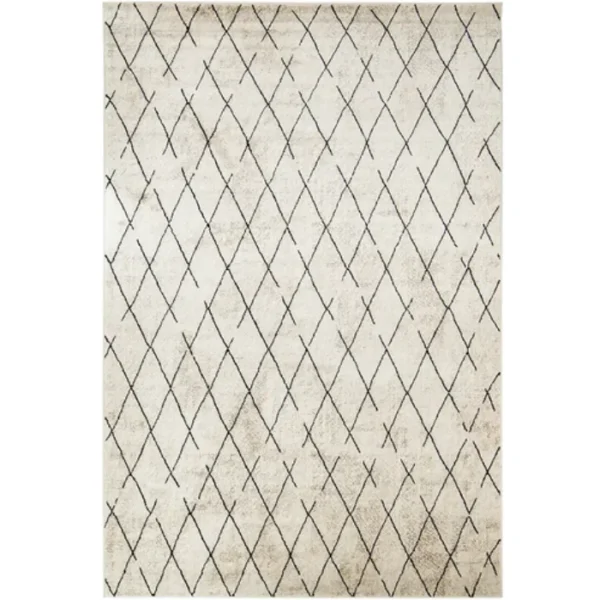 Diamond line pattern on Berber rug