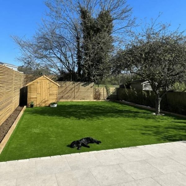 Dense pile Galileo 32mm green turf