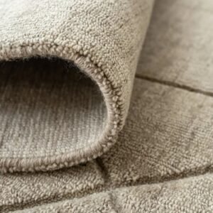 Modern textured rug design