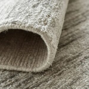 Bold surface rug with high texture
