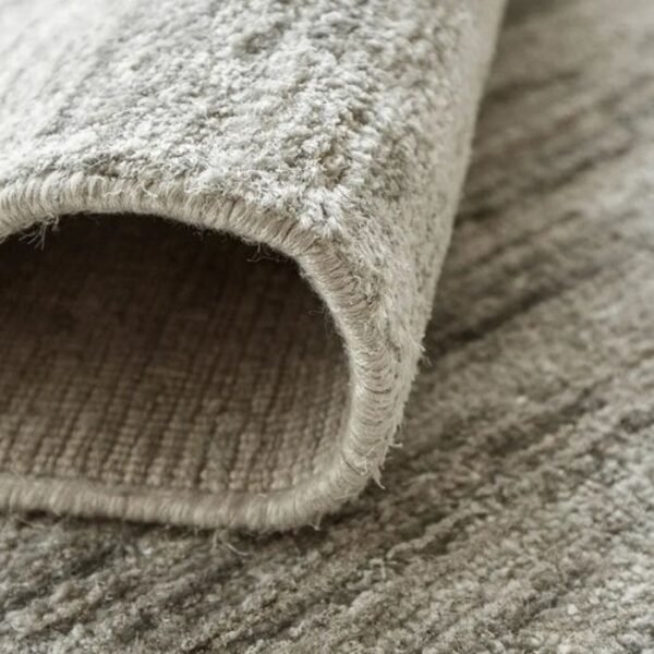 Bold surface rug with high texture