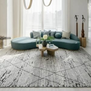 Rug with faded background and line pattern