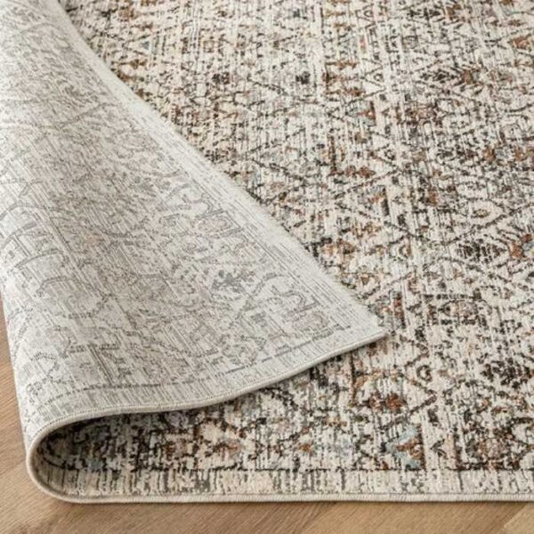 Faded Traditional Diamond Pattern Rugs