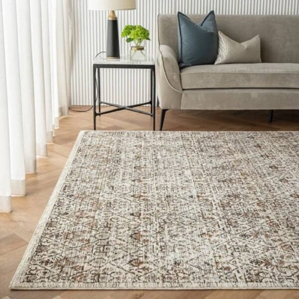 Faded Traditional Diamond Pattern Rugs image 2