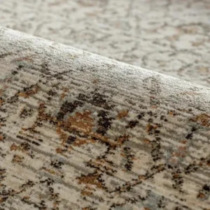 Faded Traditional Diamond Pattern Rugs image 4