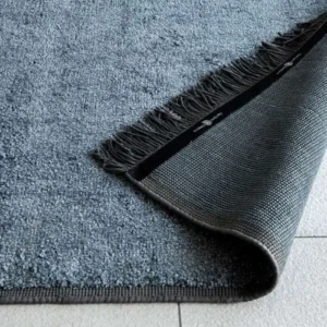 Fringe detailed rug texture