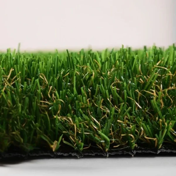 Family friendly Galileo 42mm garden turf