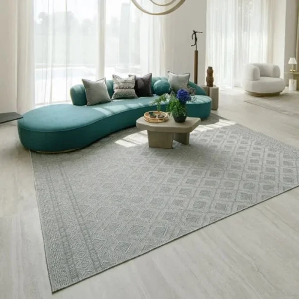 Diamond Pattern Rug in Grey