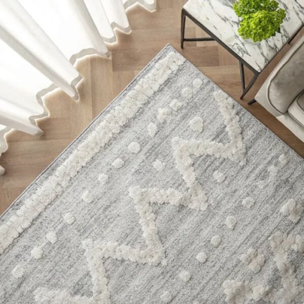 Geometric dot and diamond rug