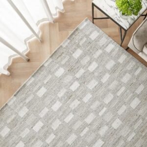 Grey Grid Patterned Rugs - Image 4