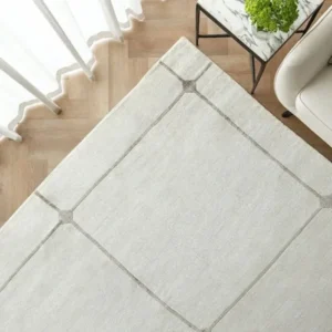 Oversized checked rug in neutral tone