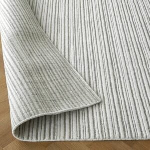 Rug with mixed pile and thin stripes