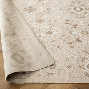 Soft beige rug with modern look