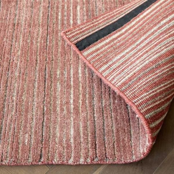 Rug with narrow textured stripe pattern