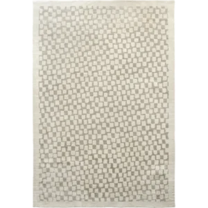 _Pattern of Small Squares Modern Rug with Clean Grid