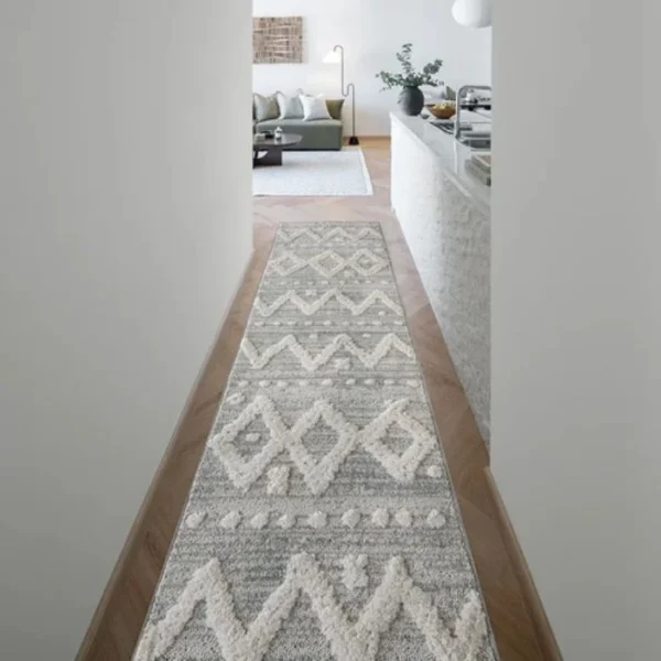 Raised Diamond Dot Patterned Runner Rug