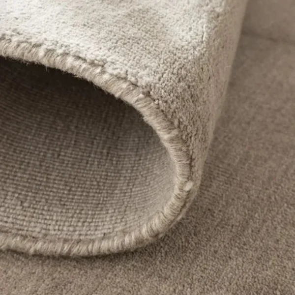 Solid Shaded Ombré Designed Round Rugs image 3