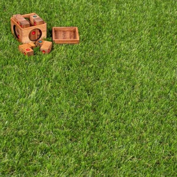 Stamford 40mm turf in stylish settings