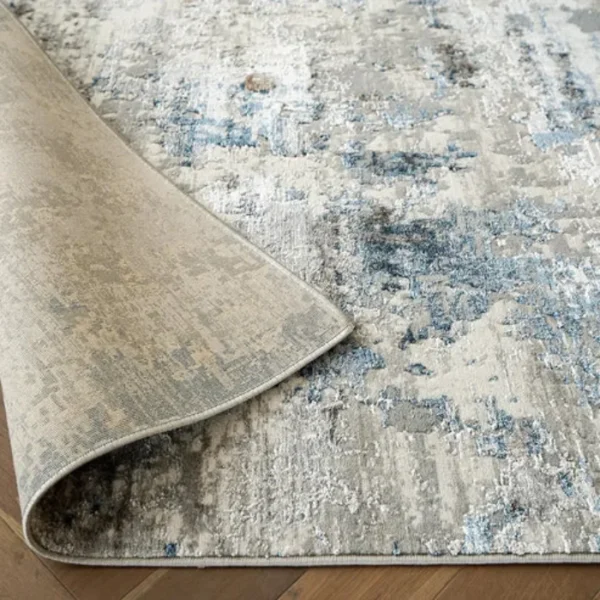 Stripped Base Faded Blurred Rug Design
