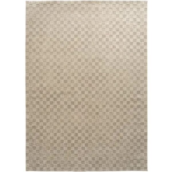 Checkerboard rug with square blocks