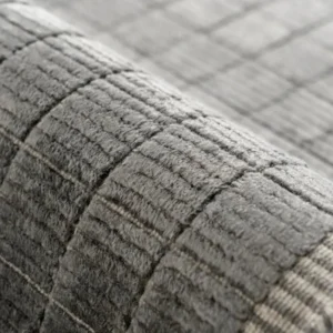 Textured Grid Patterned Rugs image 4