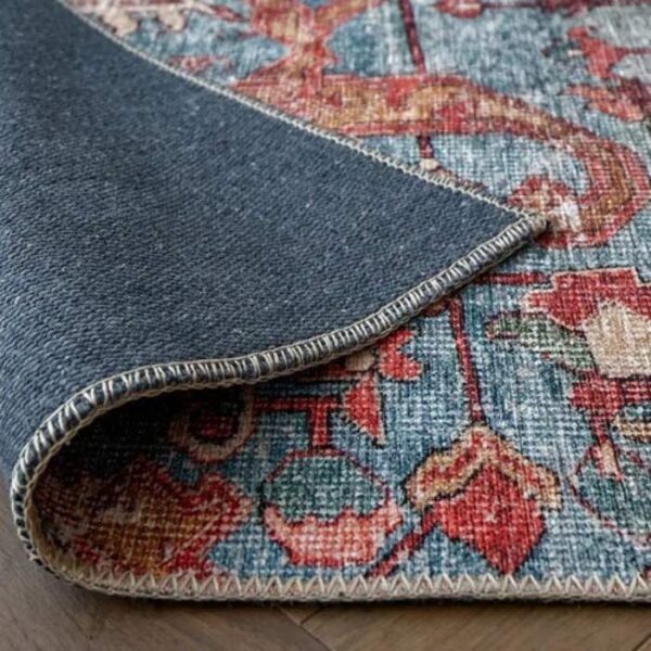 Traditional Faded Patterned Rugs