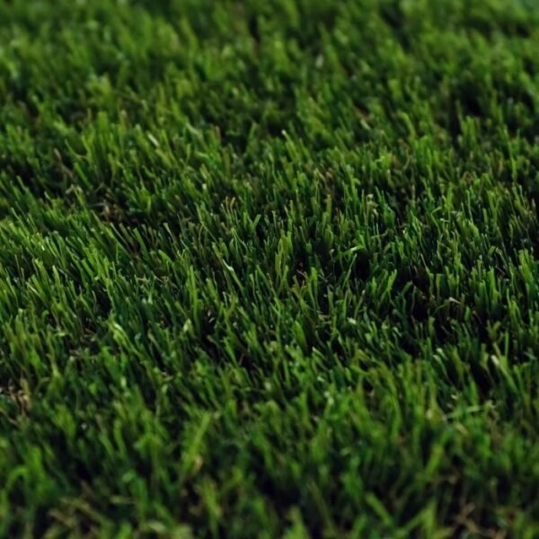 Zeus PRO 42mm luxury thick artificial turf