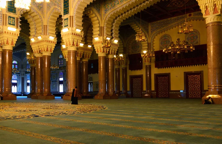 Axminstre Mosque Carpet in Dubai