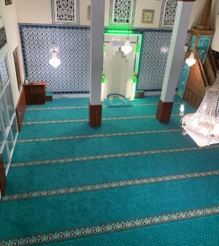 Contemporary Mosque Carpets in Dubai