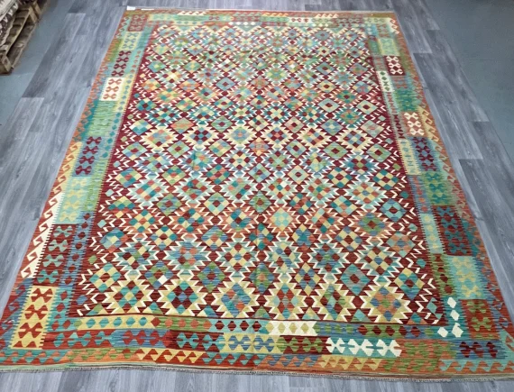 Handmade Afghan Rug in Dubai