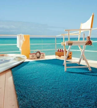 Weather-Resistant Blue Carpet for Outdoor Comfort