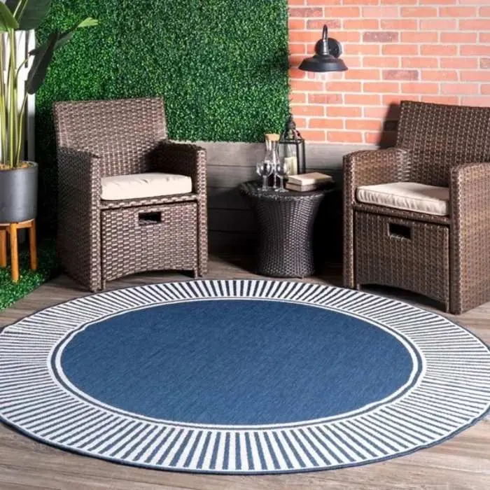 Asha Striped Border Round Rug