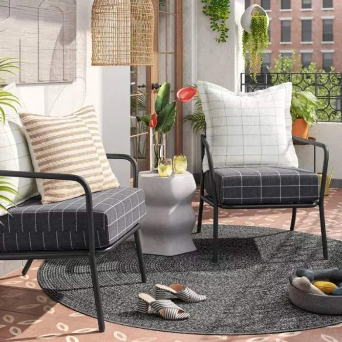 Braided Outdoor Round Rug