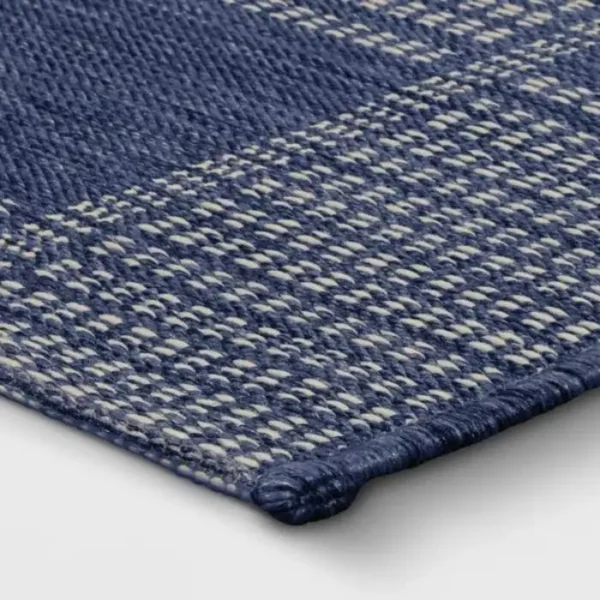Checkered Outdoor Area Rug img 1