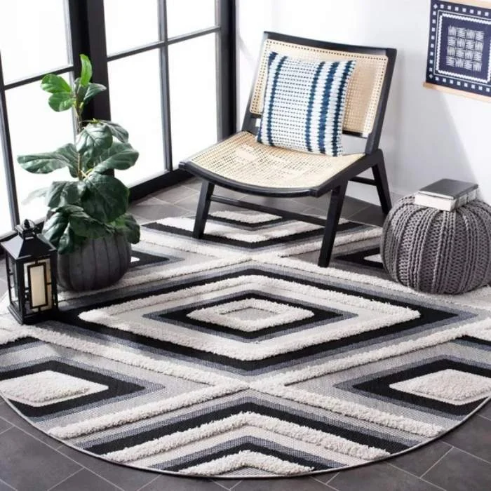 Cottage Power Loomed Round Rug