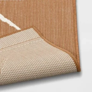 Crisscross Woven Area Rug img 2