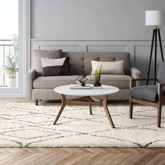 Diamond Patterned Shaggy Rug