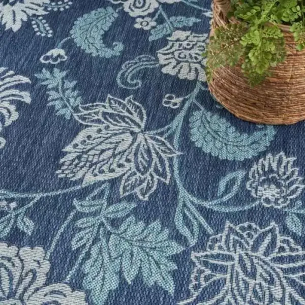 Garden Oasis Outdoor Rug img 1