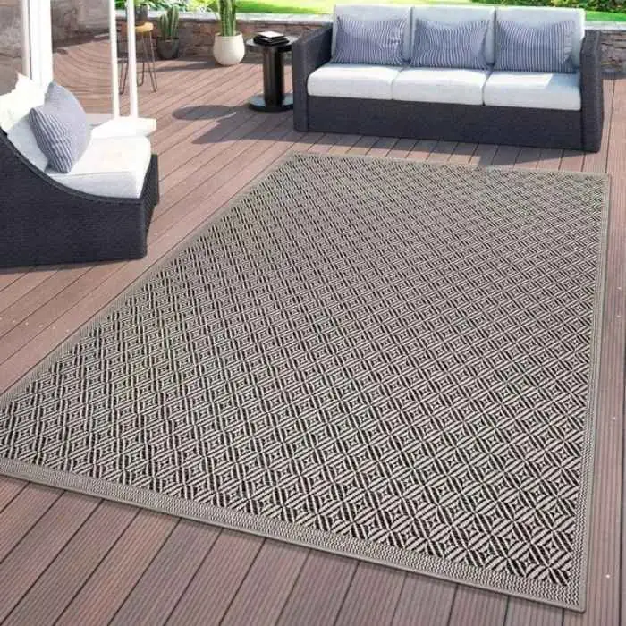 Geometric Border Outdoor Rug