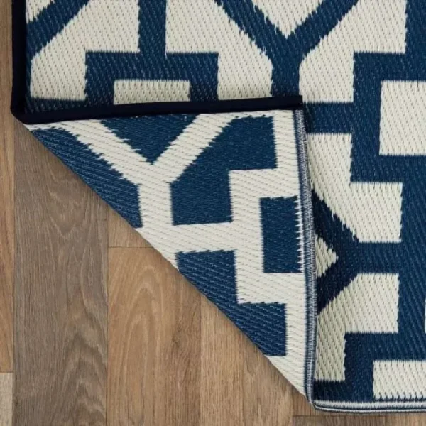 Geometric Contemporary Outdoor Rug img 3