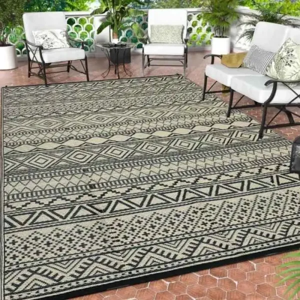 Geometric Patio Outdoor Rug img 1