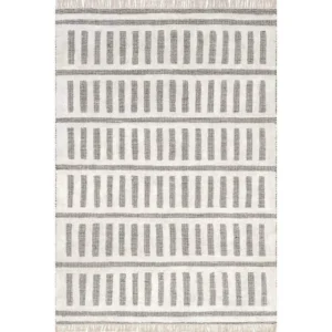 Merrick Tasseled Area Rug img 3
