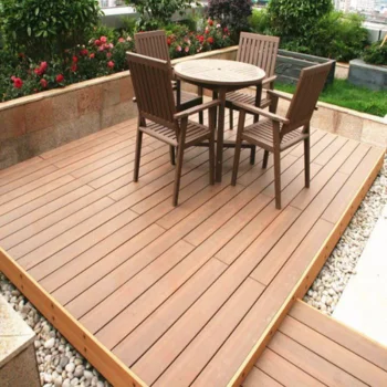 Outdoor Plastic Composite Floor Deck in Dubai