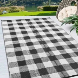 Plaid Reversible Outdoor Rug img 1