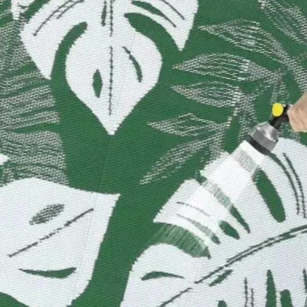 Tropical Leaf Outdoor Rug img 1