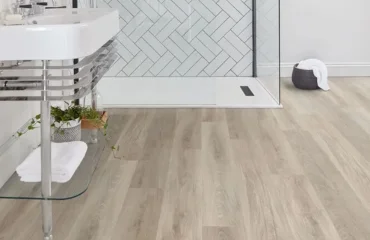 LVT Flooring Dubai 10 Waterside Oak 2mm Straight Waterproof LVT Flooring in Dubai